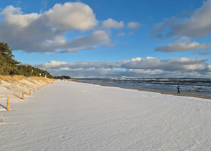 Prora Solitaire Panorama 01 Binz